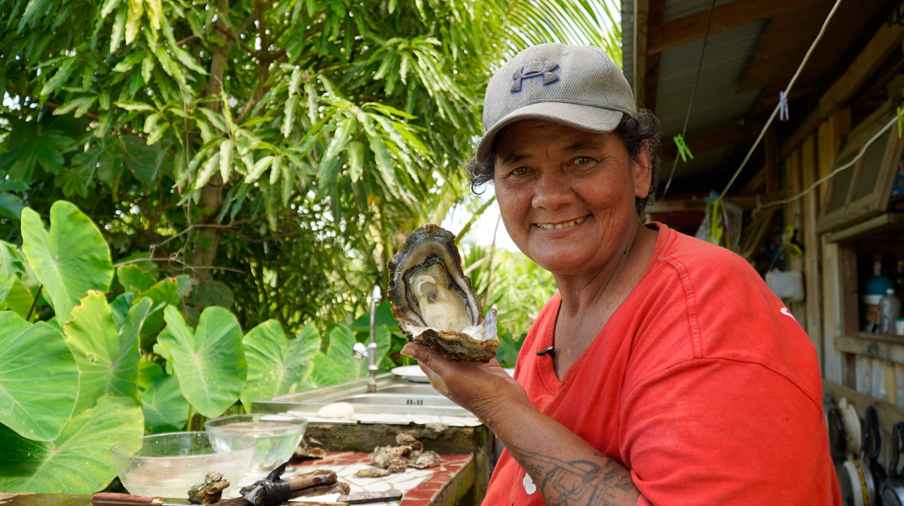 Women in fisheries - Oysters in French Polynesia